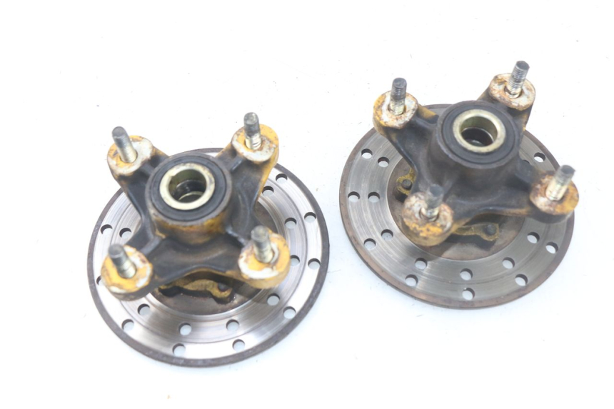 photo de CUBO RUEDA DELANTERA SHINERAY XY150STE 150 - Detalles de los puntos de fijación