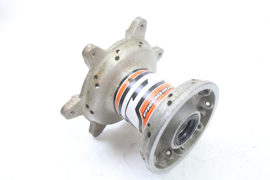 photo de CUBO RUEDA DELANTERA YAMAHA YZ 125 (2006 - 2016) - Detalle de la pieza