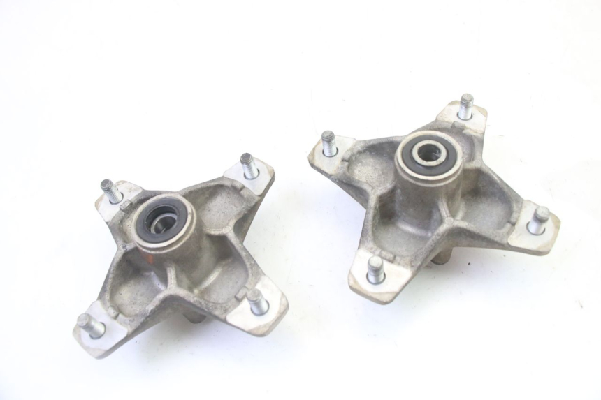 photo de CUBO RUEDA DELANTERA YAMAHA YFM R RAPTOR 250 (2008 - 2014) - Detalle de la pieza