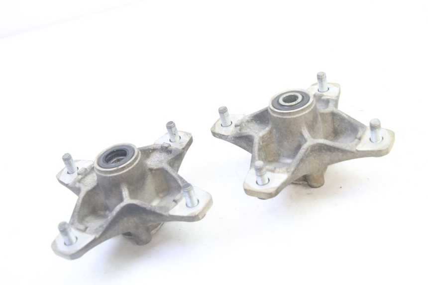 photo de CUBO RUEDA DELANTERA YAMAHA YFM R RAPTOR 250 (2008 - 2014) - Zoom estado de uso