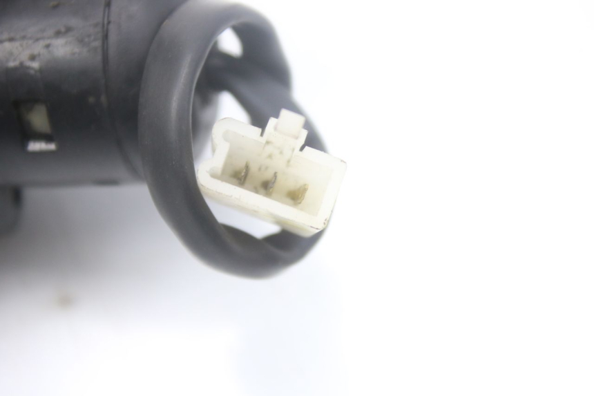 photo de CERRADURA DE ENCENDIDO YAMAHA BW'S EASY 50 (2013 - 2016) - Otra perspectiva