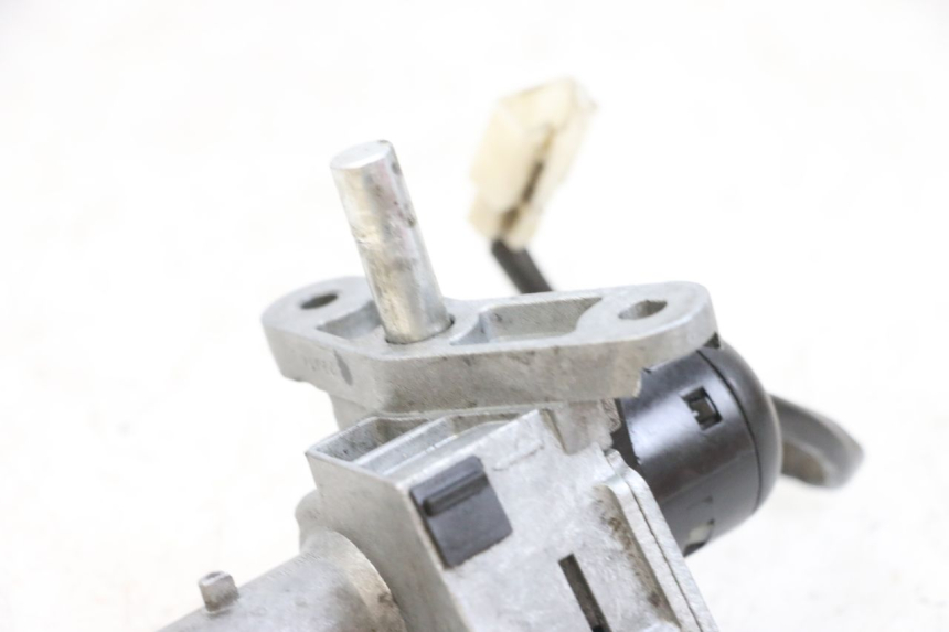 photo de CERRADURA DE ENCENDIDO YAMAHA BW'S EASY 50 (2013 - 2016) - Detalle de la pieza