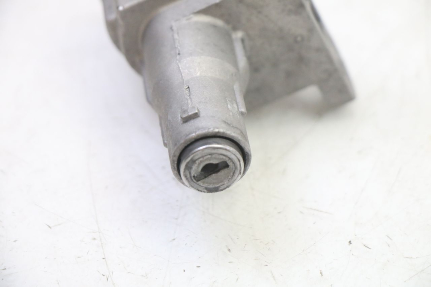 photo de CLAUSOR ORCAL CAVARO 4T 50 (2019 - 2023) - Detalles de los puntos de fijación