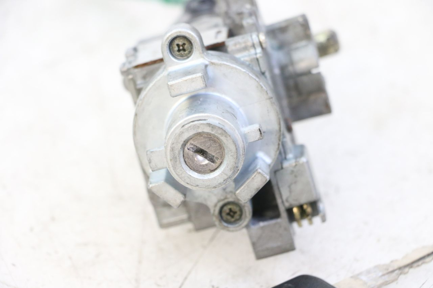 photo de CLAUSOR KYMCO PEOPLE S 125 (2000 - 2008) - Vista general del producto