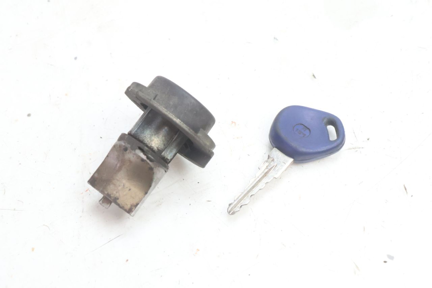 photo de CLAUSOR GILERA RUNNER SP 50 (2002 - 2004) - Vista principal