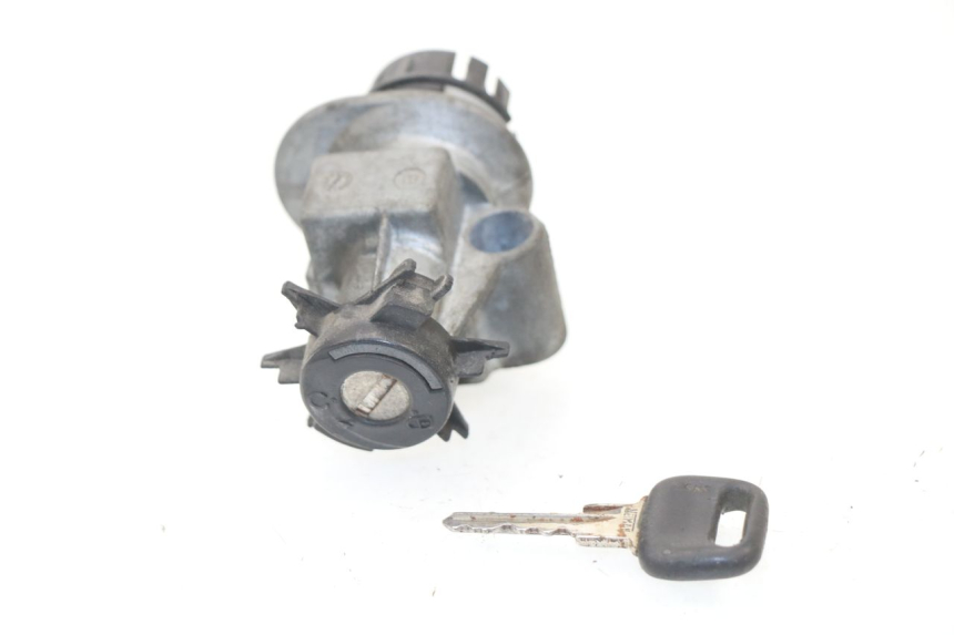 photo de CLAUSOR PEUGEOT SPEEDFIGHT LC 50 (1996 - 2002) - Vista principal