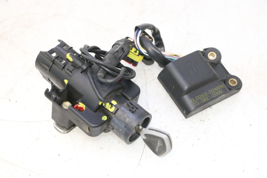 photo de CLAUSOR CAN-AM SPYDER RS 1000 (2008 - 2012) - Detalle de la pieza
