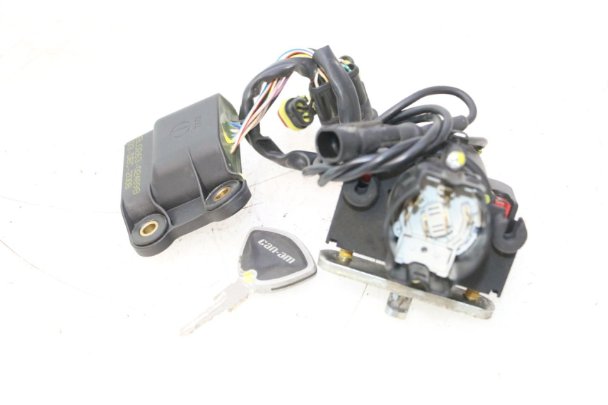 photo de CLAUSOR CAN-AM SPYDER RS 1000 (2008 - 2012) - Otra vista del artículo