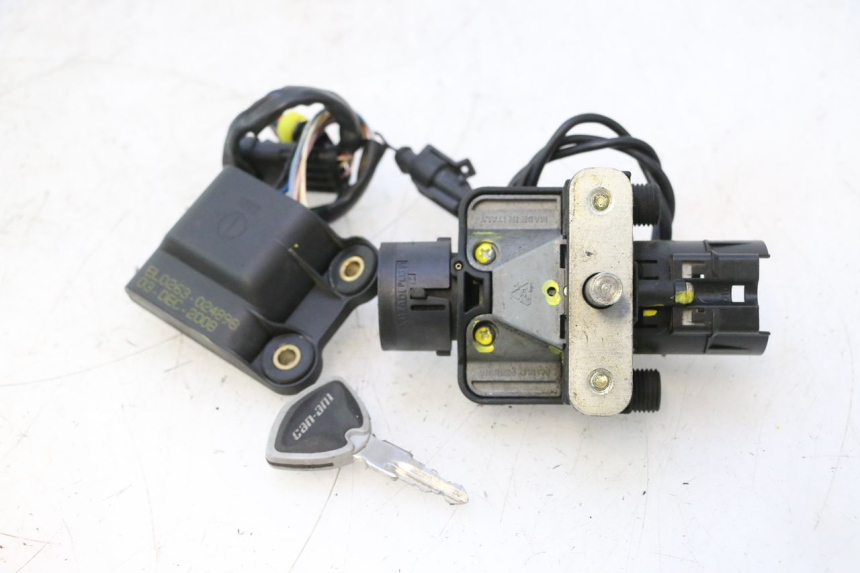 photo de CLAUSOR CAN-AM SPYDER RS 1000 (2008 - 2012) - Otra perspectiva