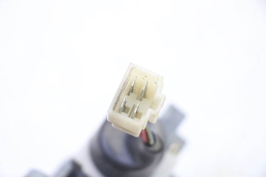 photo de CLAUSOR MBK WAAP 125 (2008 - 2013) - Estado de la superficie y material