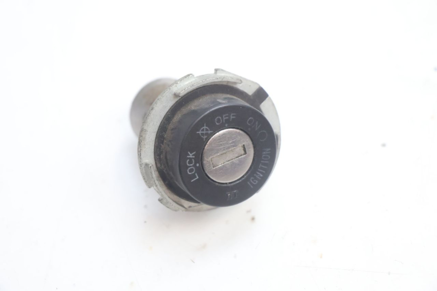 photo de CLAUSOR PIAGGIO ZIP 4T 50 (2006 - 2017) - Otra perspectiva