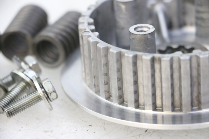 photo de CAMPANA EMBRAGUE KAWASAKI KX 85 (2014 - 2021) - Vista general del producto