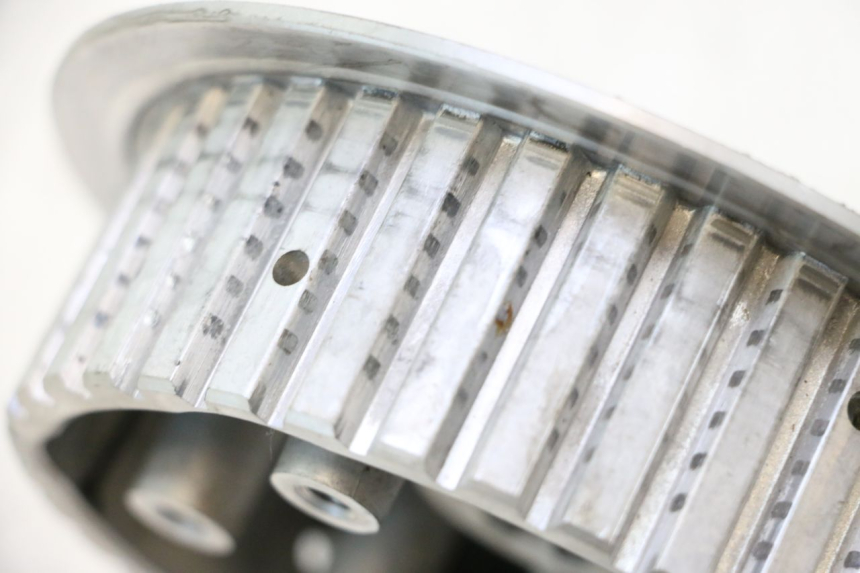 photo de CAMPANA EMBRAGUE SUZUKI SV S 650 (2003 - 2009) - Detalles de los puntos de fijación