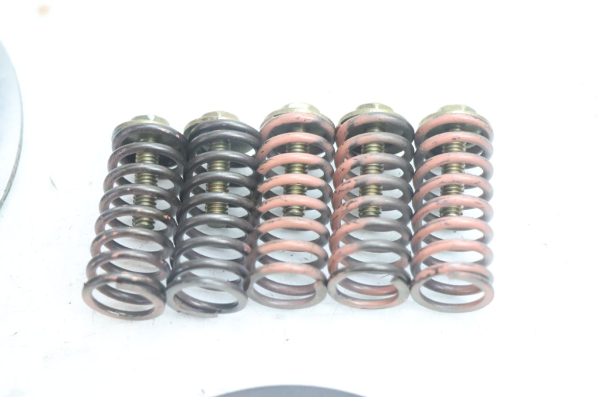 photo de CAMPANA EMBRAGUE HONDA VFR FI RC46 800 (1998 - 2001) - Detalles de los puntos de fijación