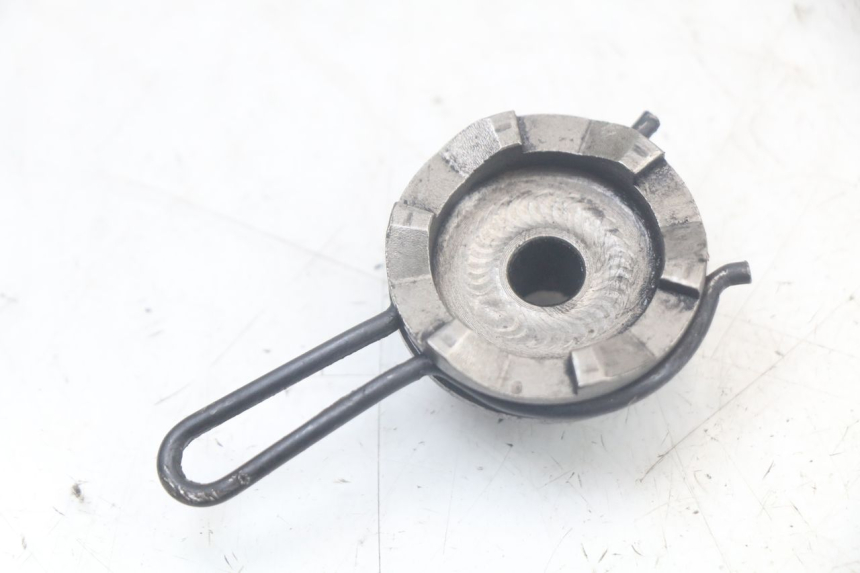 photo de PIñóN DE ARRANQUE KEEWAY RY6 2T 50 (2011 - 2019) - Detalle de la pieza