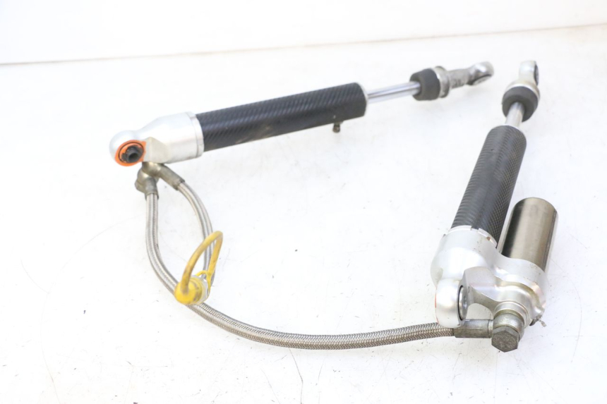 photo de PAR DE AMORTIGUADORES TRASEROS QUADRO 4 4D 350 (2015 - 2018) - Recambio usado revisado