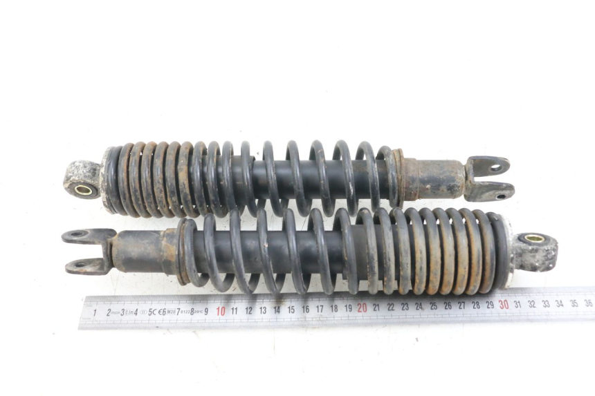 photo de PAR DE AMORTIGUADORES TRASEROS YAMAHA CYGNUS X 125 (2004 - 2007) - Zoom estado de uso