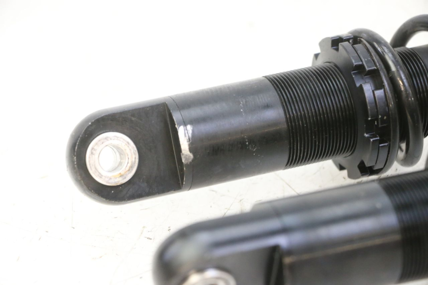 photo de PAR AMORTIGUADOR SKYTEAM DAX REPLICA 110 (2005 - 2015) - Zoom sobre los componentes