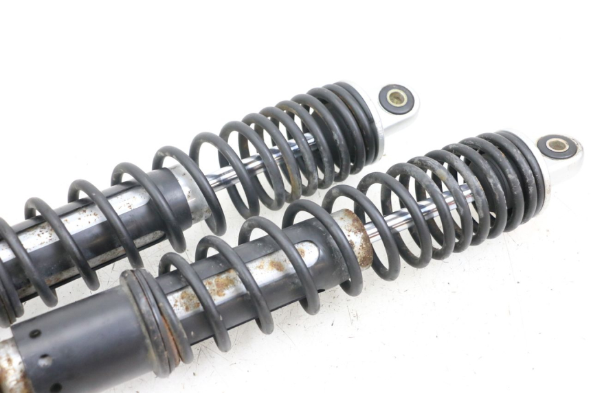 photo de PAR DE AMORTIGUADORES TRASEROS KYMCO DINK STREET 125 (2009 - 2014) - Primer plano técnico