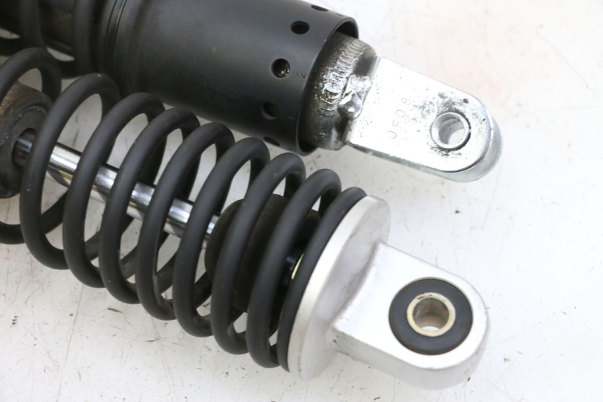 photo de PAR DE AMORTIGUADORES TRASEROS KYMCO DINK STREET 125 (2009 - 2014) - Primer plano técnico