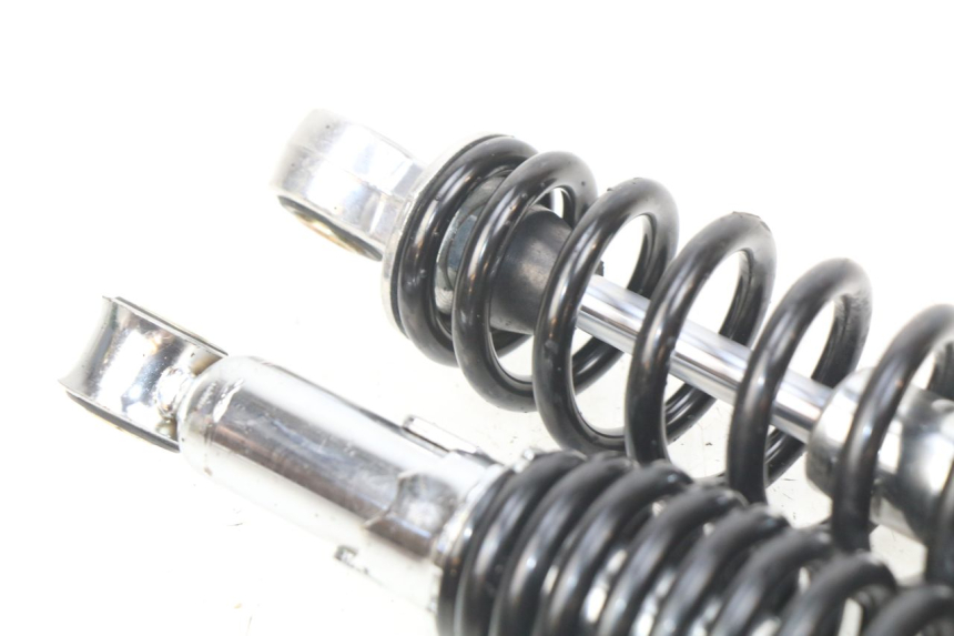 photo de PAR AMORTIGUADOR EFUN E2GO 1 (2017 - 2021) - Detalles de los puntos de fijación