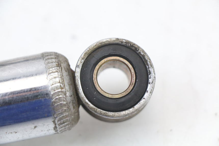photo de PAR AMORTIGUADOR SUZUKI GN 125 (1997 - 2000) - Características distintivas