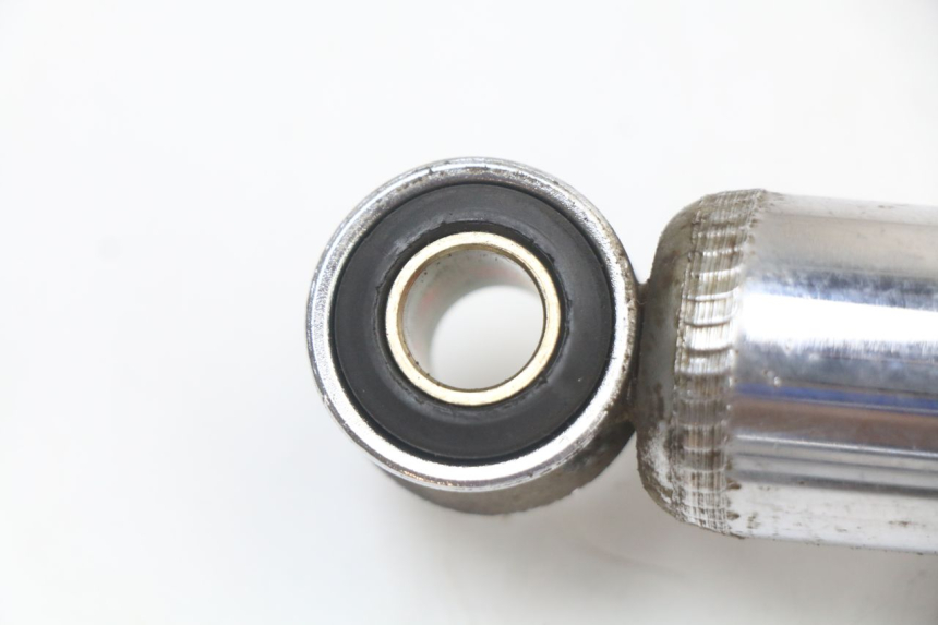 photo de PAR AMORTIGUADOR SUZUKI GN 125 (1997 - 2000) - Vista general del producto