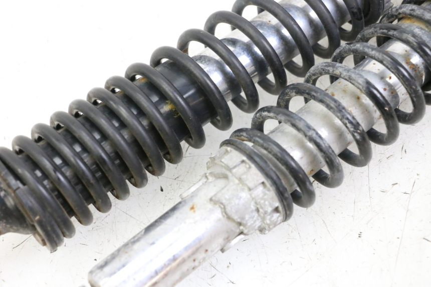 photo de PAR AMORTIGUADOR SYM JOYMAX 125 (2010 - 2017) - Recambio usado revisado