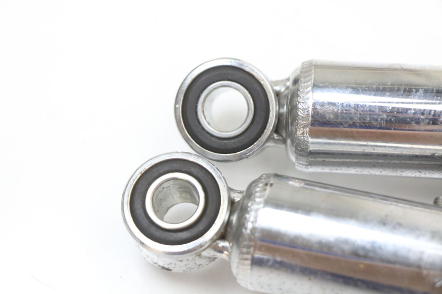 photo de PAR AMORTIGUADOR ASTOR ORCAL 125 (2015 - 2017) - Primer plano técnico