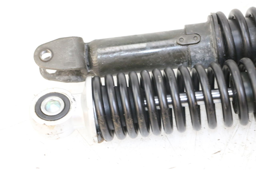 photo de PAR AMORTIGUADOR PEUGEOT VIVACITY 125 (2010 - 2017) - Primer plano técnico