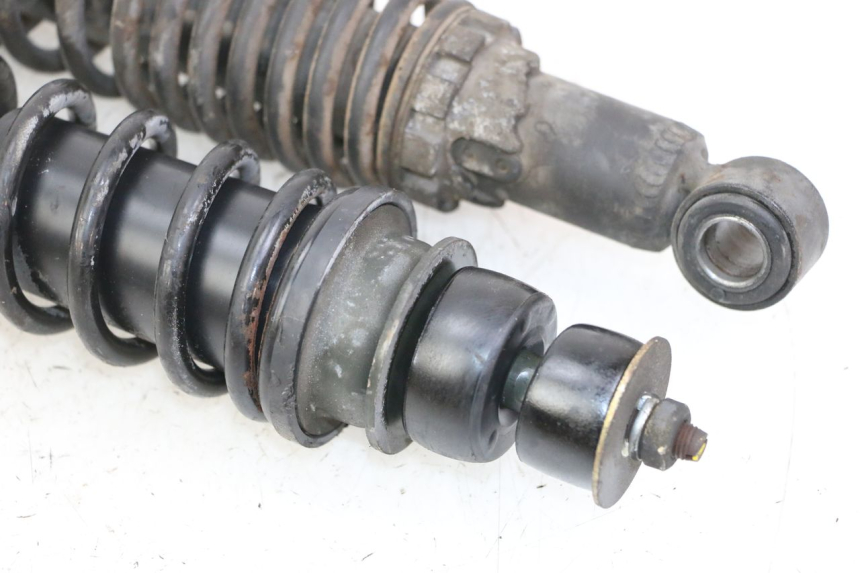 photo de PAR AMORTIGUADOR PIAGGIO VESPA GRANTURISMO 200 (2004 - 2005) - Estado de la superficie y material