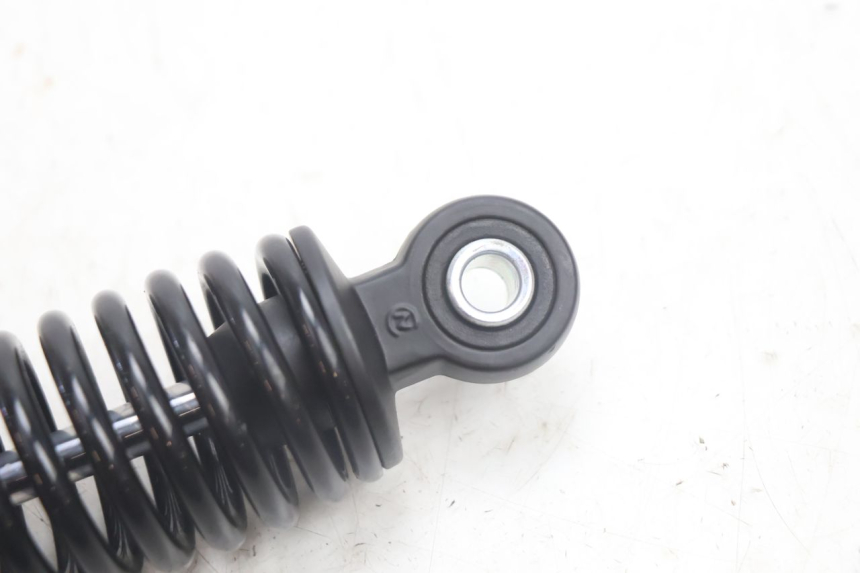 photo de PAR AMORTIGUADOR JM MOTORS R-MAX TECH 50 (2024 - 2026) - Primer plano técnico