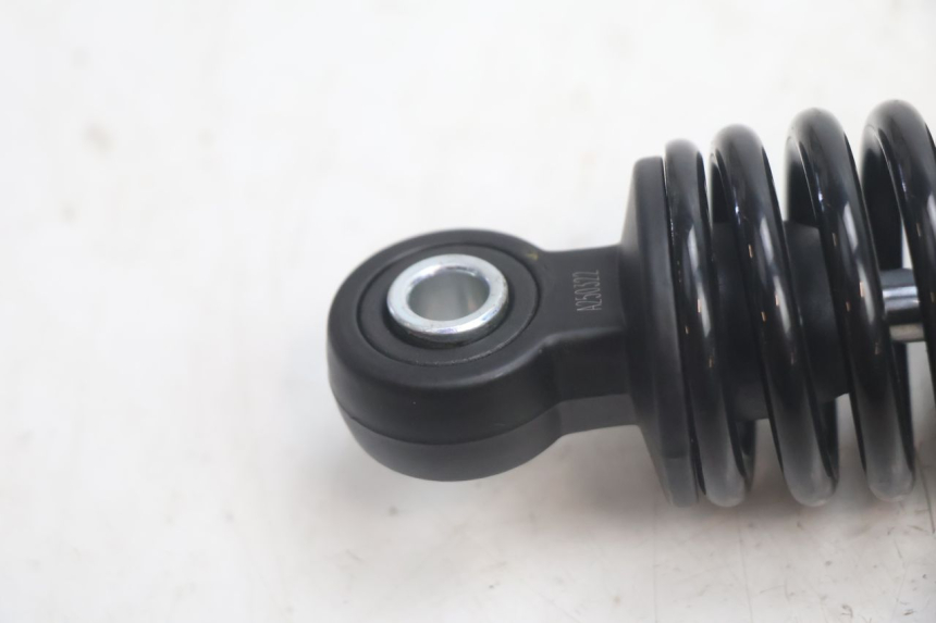 photo de PAR AMORTIGUADOR JM MOTORS R-MAX TECH 50 (2024 - 2026) - Estado de la superficie y material