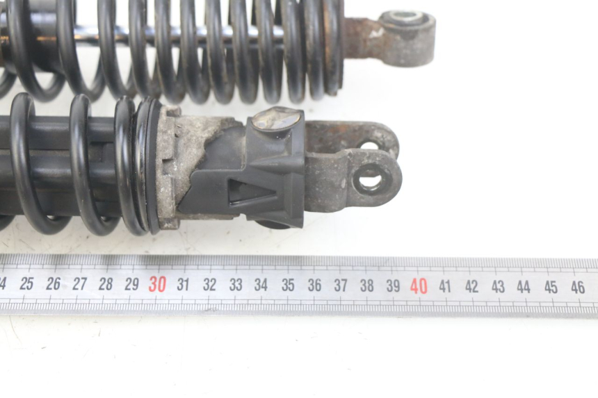 photo de PAR DE AMORTIGUADORES TRASEROS PEUGEOT SATELIS COMPRESSOR K15 125 (2006 - 2009) - Detalle de la pieza