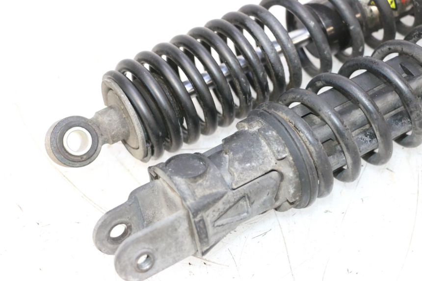 photo de PAR DE AMORTIGUADORES TRASEROS PEUGEOT SATELIS COMPRESSOR K15 125 (2006 - 2009) - Otra vista del artículo