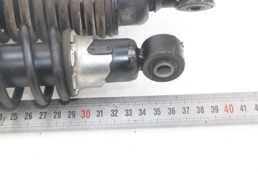 photo de PAR DE AMORTIGUADORES TRASEROS APRILIA SCARABEO LIGHT 125 (2007 - 2011) - Zoom estado de uso