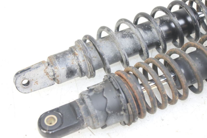 photo de PAR AMORTIGUADOR KYMCO X-CITING XCITING 400 (2014 - 2018) - Primer plano técnico