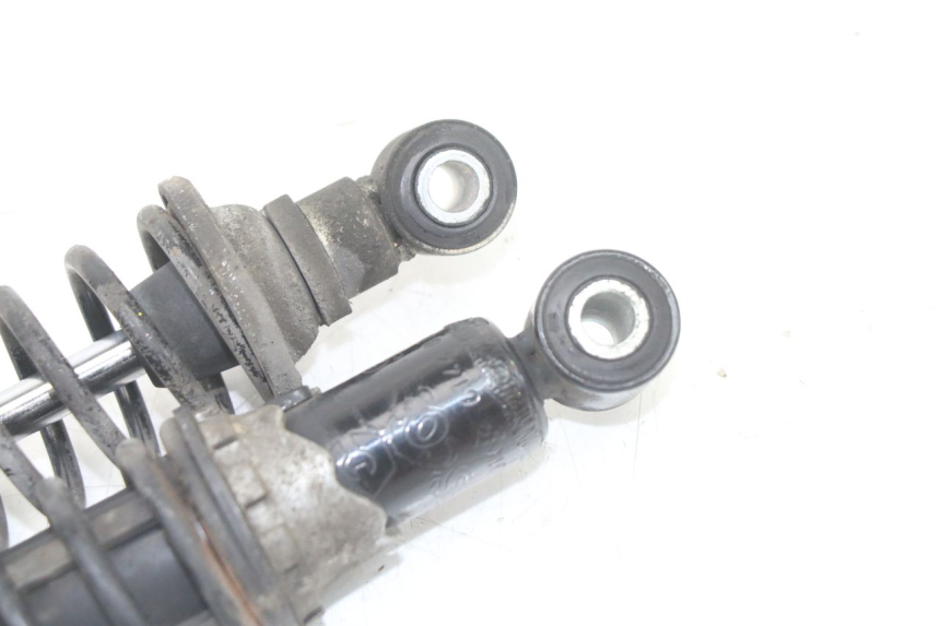 photo de PAR DE AMORTIGUADORES TRASEROS PIAGGIO XEVO - X EVO 125 (2007 - 2017) - Detalles de los puntos de fijación