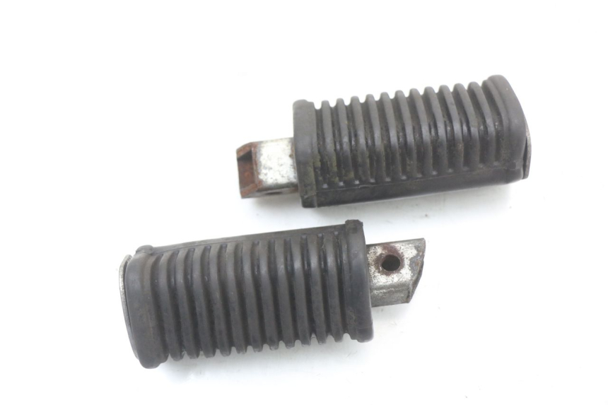 photo de PAR REPOSAPIES TRASERA HYOSUNG GV AQUILA 125 (2000 - 2009) - Vista principal