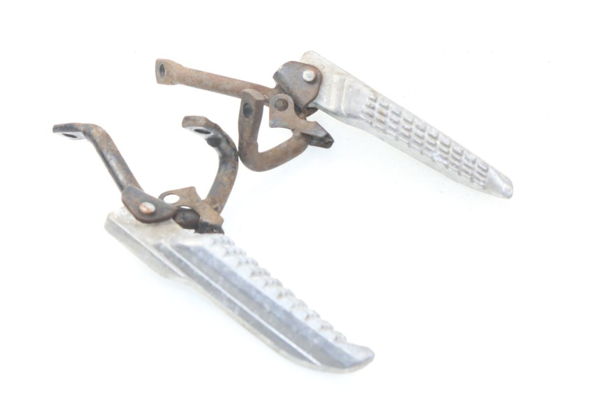 photo de PAR DE APOYAPIÉS TRASEROS JONWAY AZTRAL 125 (2008 - 2017) - Vista principal