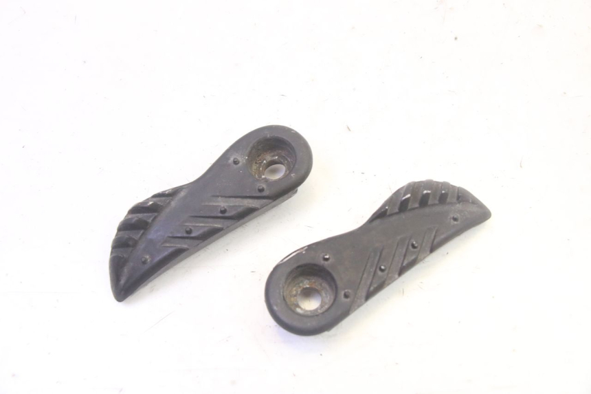 photo de PAR DE APOYAPIÉS TRASEROS MBK BOOSTER SPIRIT 50 (2004 - 2017) - Vista principal