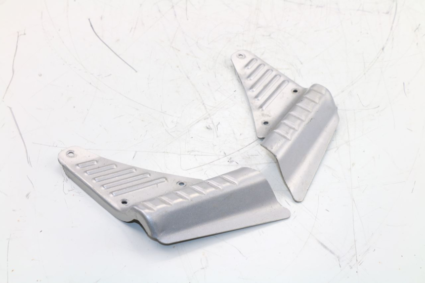 photo de PAR REPOSAPIES TRASERA BAOTIAN BT 49 QT-9 50 (2006 - 2010) - Vista principal