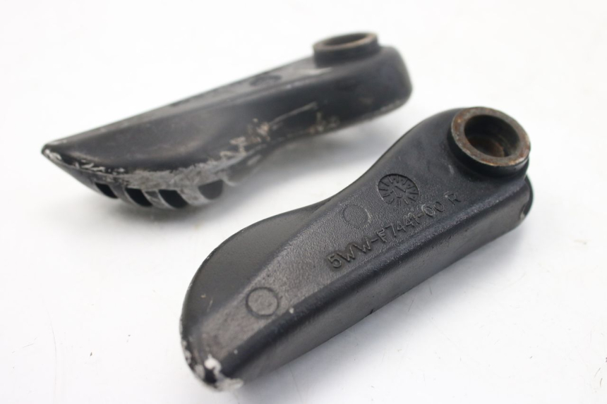 photo de PAR DE APOYAPIÉS TRASEROS YAMAHA BW'S EASY 50 (2013 - 2016) - Zoom estado de uso