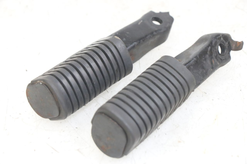 photo de PAR DE APOYAPIÉS TRASEROS HONDA CA REBEL 125 (1995 - 2001) - Vista principal