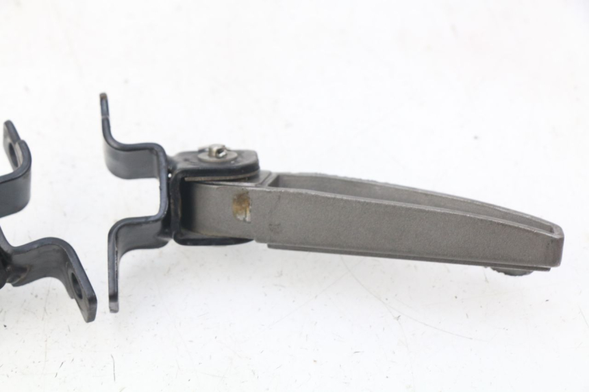 photo de PAR REPOSAPIES TRASERA RIDE CLASSIC 2T 50 (2014 - 2022) - Otra perspectiva