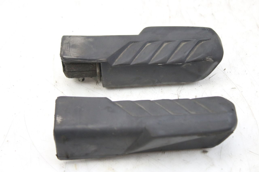 photo de PAR DE APOYAPIÉS TRASEROS HONDA FES S-WING SWING ABS 125 (2007 - 2015) - Vista principal