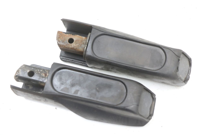 photo de PAR DE APOYAPIÉS TRASEROS HONDA FES S-WING SWING ABS 125 (2007 - 2015) - Otra perspectiva