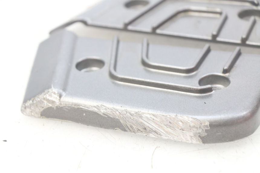 photo de PAR DE APOYAPIÉS TRASEROS TNT MOTOR GRIDO 2T 50 (2010 - 2019) - Otra perspectiva