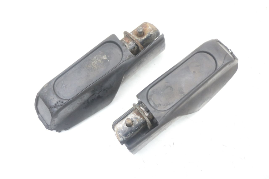 photo de PAR REPOSAPIES TRASERA HONDA FES S-WING SWING 125 (2007 - 2015) - Vista general del producto