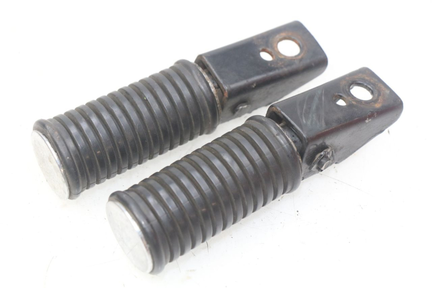 photo de PAR DE APOYAPIÉS TRASEROS KEEWAY HURRICANE 50 (2006 - 2019) - Otra perspectiva